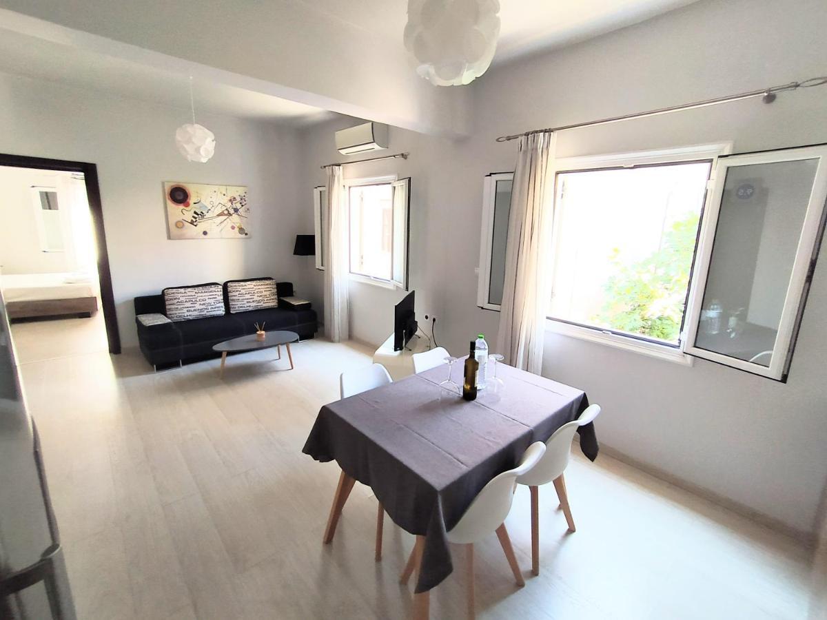 S&E New Port Apartment Corfu  Eksteriør billede