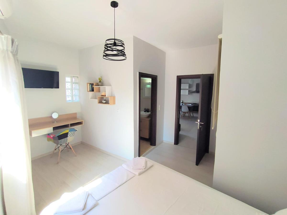 S&E New Port Apartment Corfu  Eksteriør billede