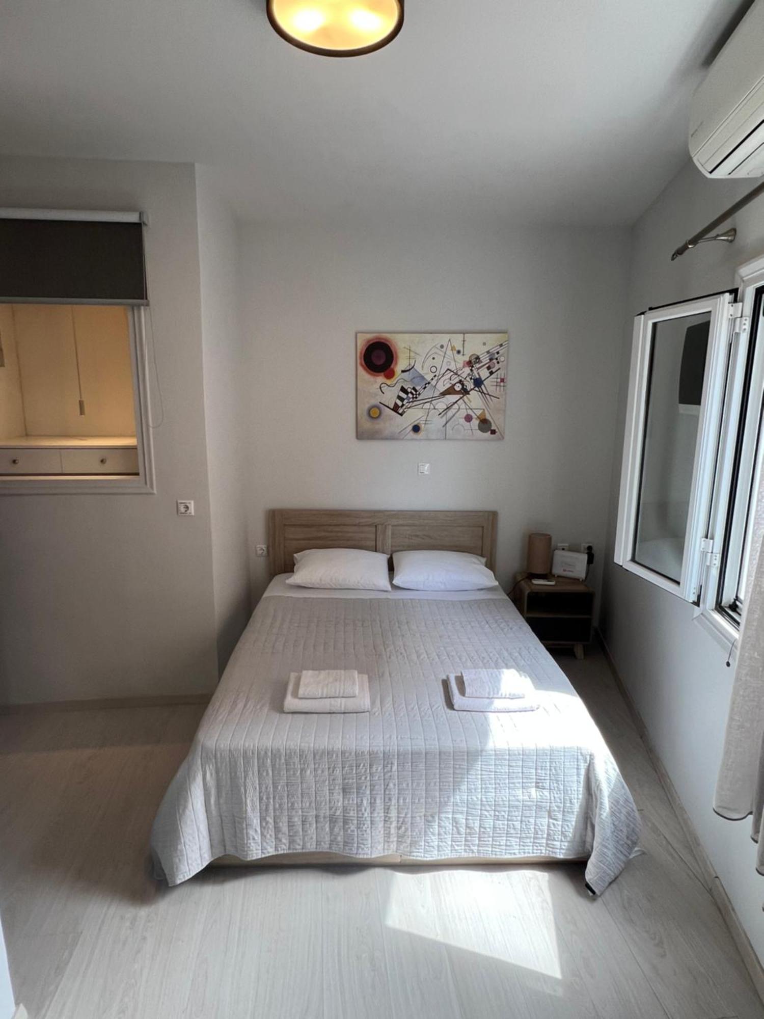 S&E New Port Apartment Corfu  Eksteriør billede